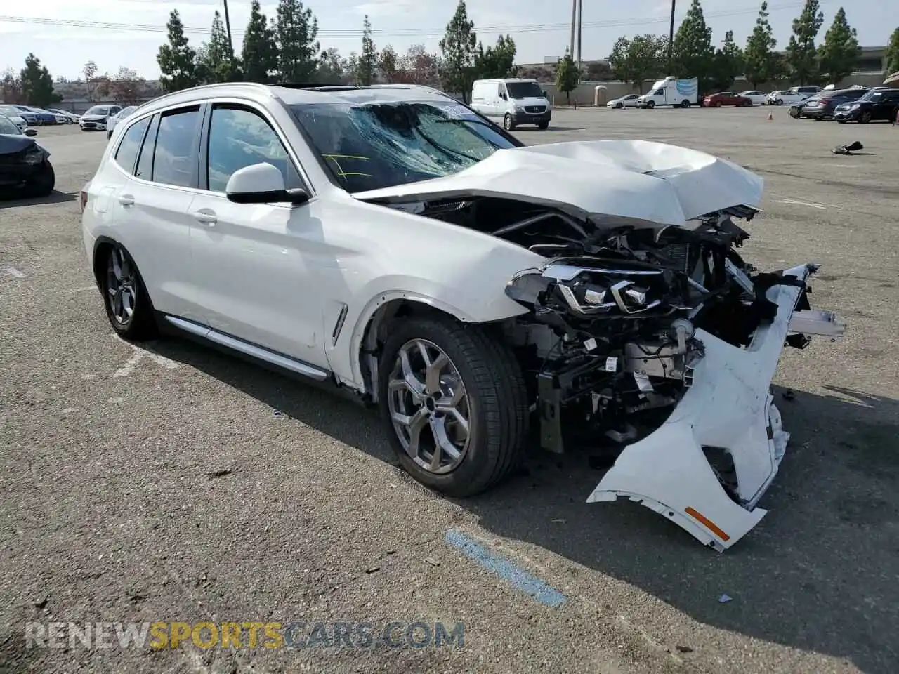 1 Photograph of a damaged car 5UX43DP07N9M26047 BMW X3 2022