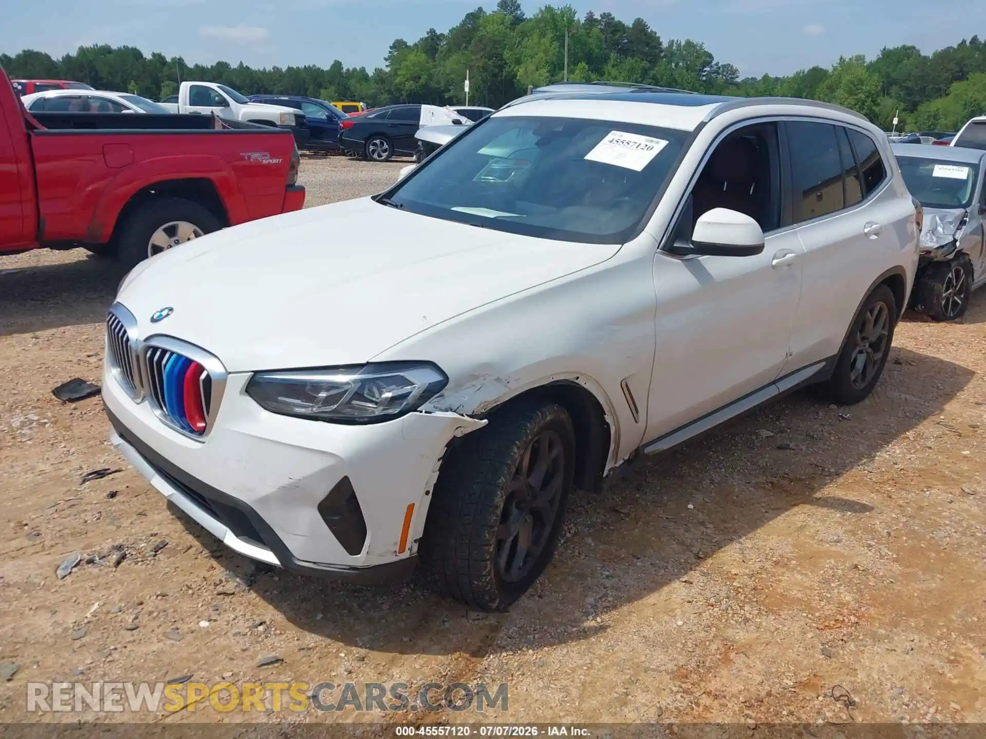 2 Photograph of a damaged car 5UX43DP07N9M35881 BMW X3 2022