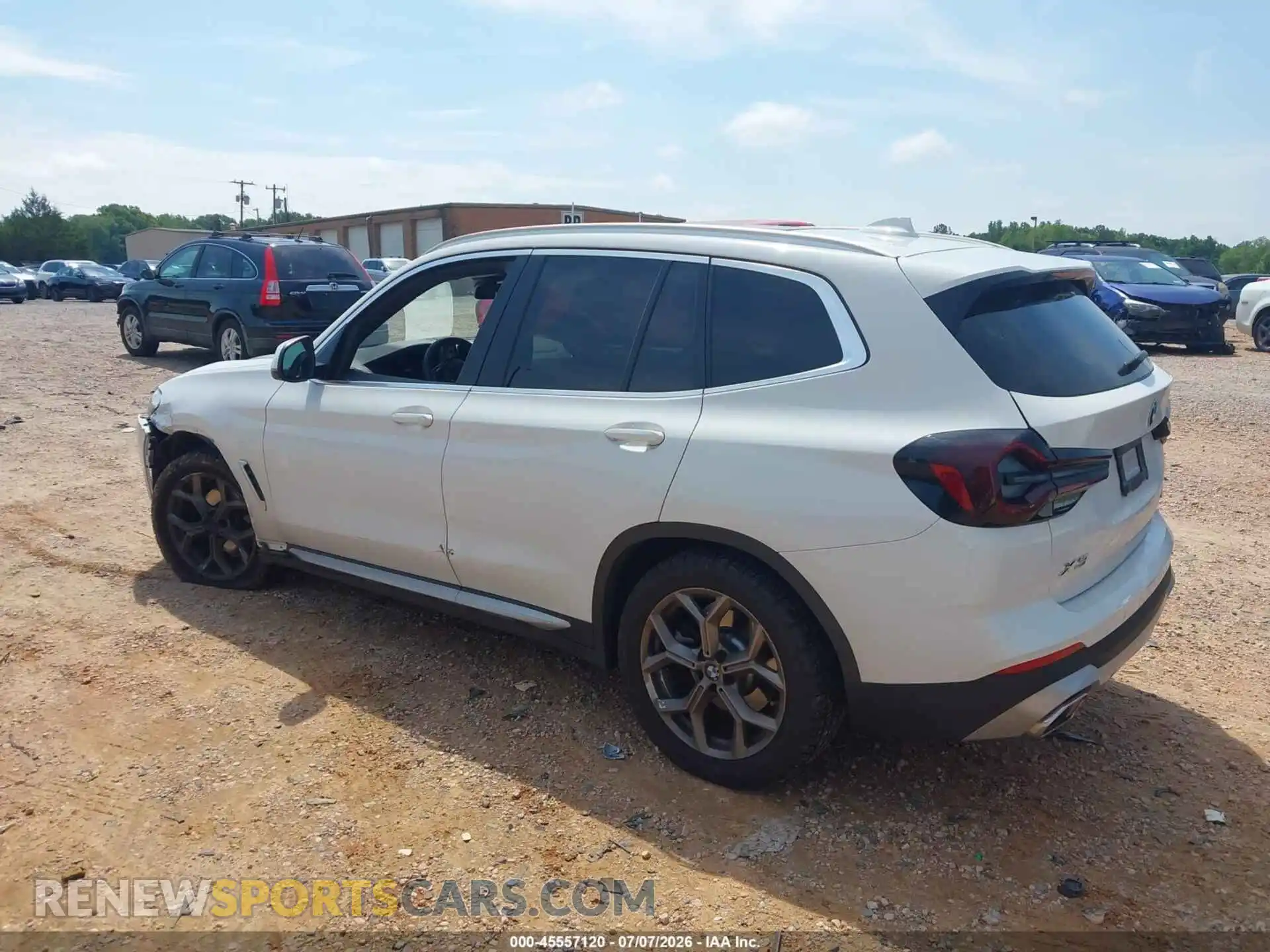 3 Photograph of a damaged car 5UX43DP07N9M35881 BMW X3 2022