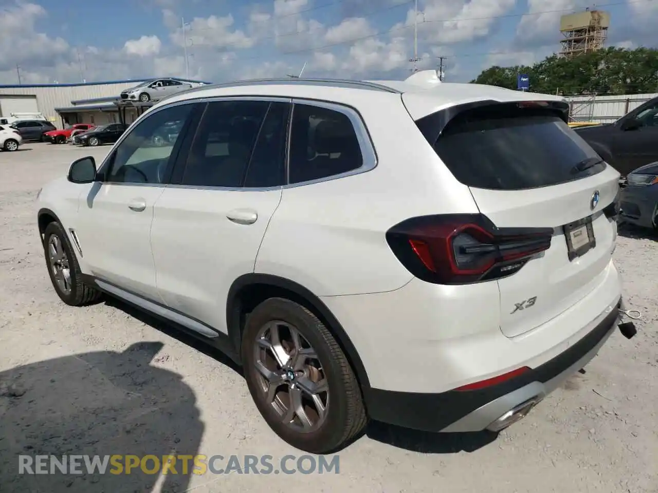 2 Photograph of a damaged car 5UX43DP07N9M62353 BMW X3 2022
