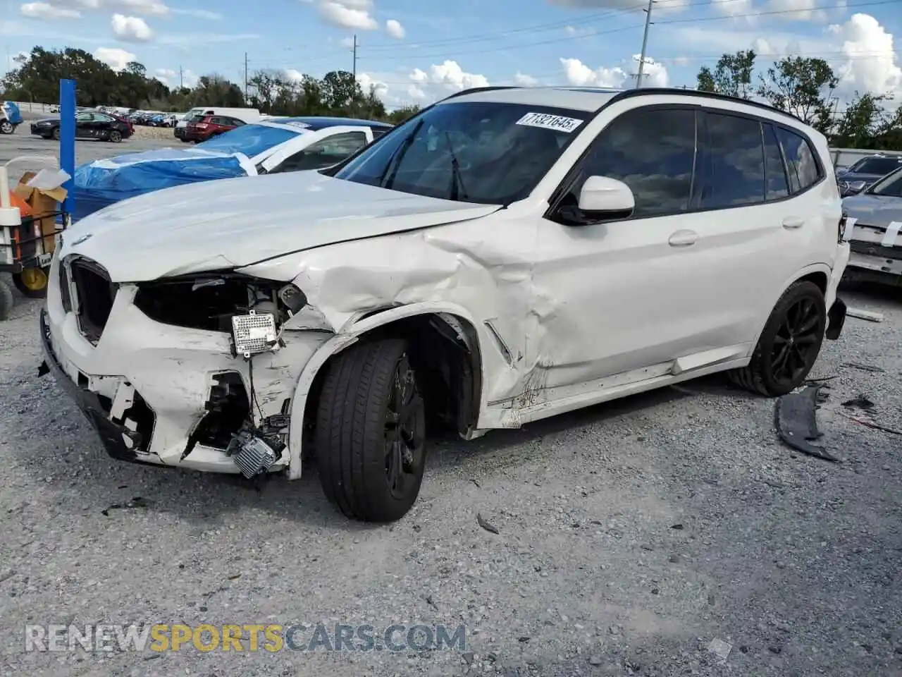 1 Photograph of a damaged car 5UX43DP08N9K26603 BMW X3 2022