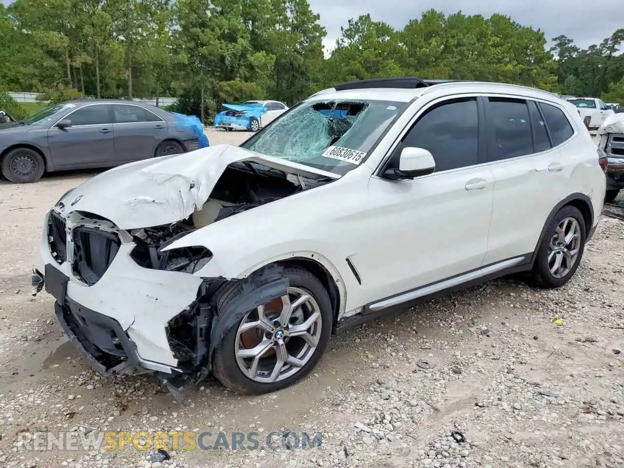 1 Photograph of a damaged car 5UX43DP08N9K99504 BMW X3 2022
