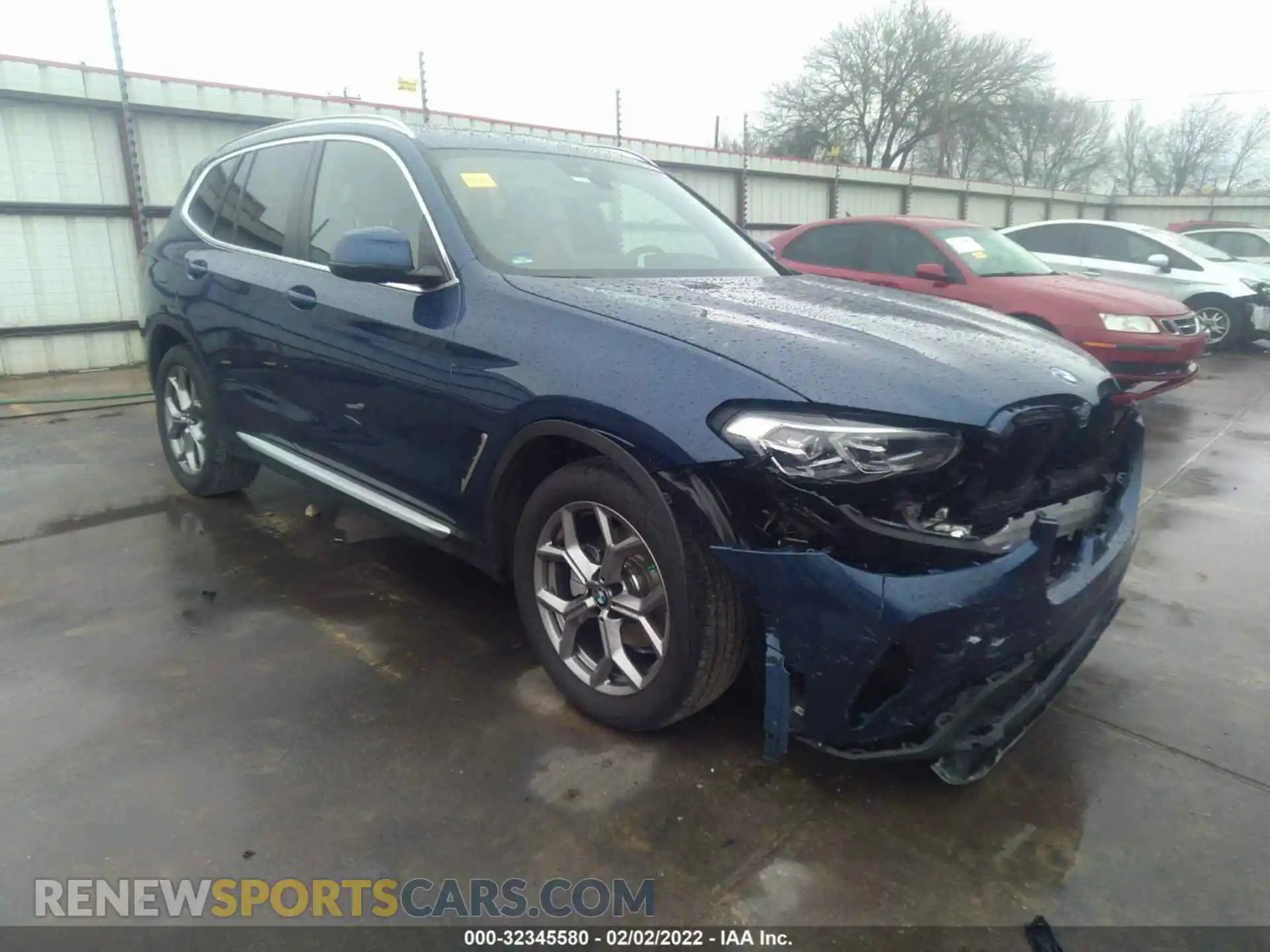 1 Photograph of a damaged car 5UX43DP09N9J66847 BMW X3 2022