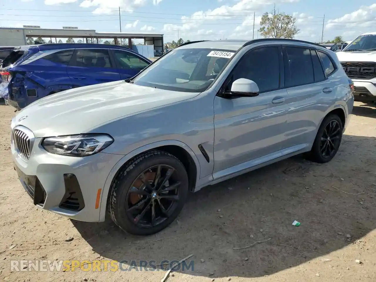 1 Photograph of a damaged car 5UX43DP09N9K72389 BMW X3 2022