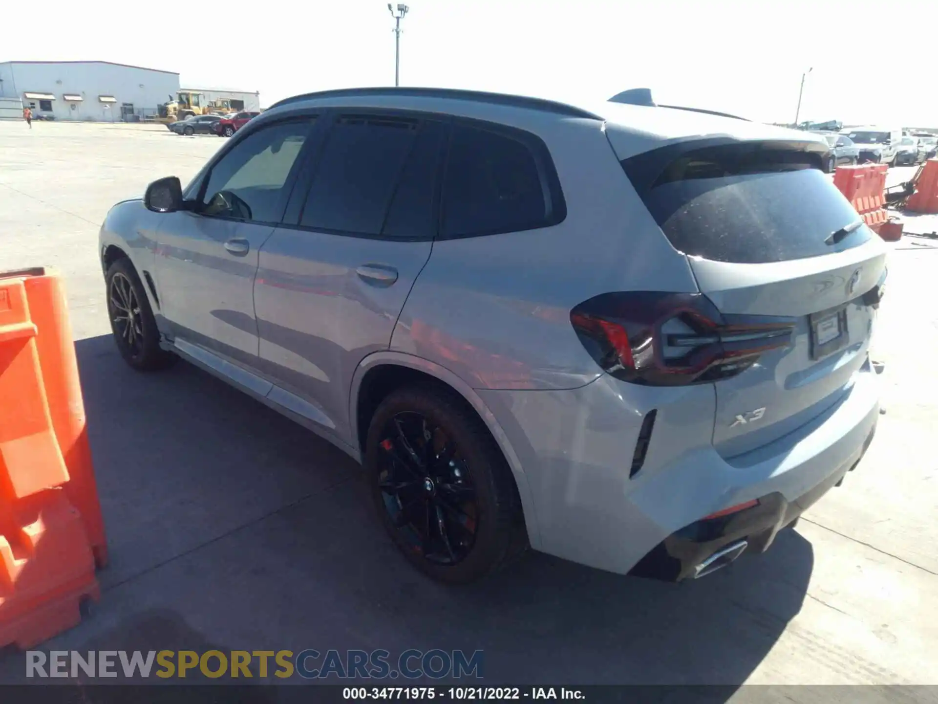 3 Photograph of a damaged car 5UX53DP00N9K95094 BMW X3 2022