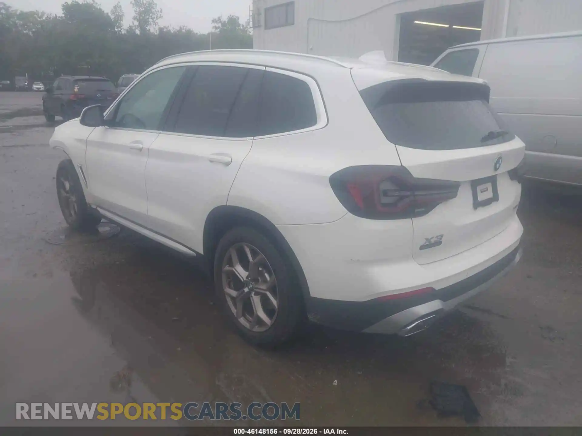 3 Photograph of a damaged car 5UX53DP00N9L86740 BMW X3 2022