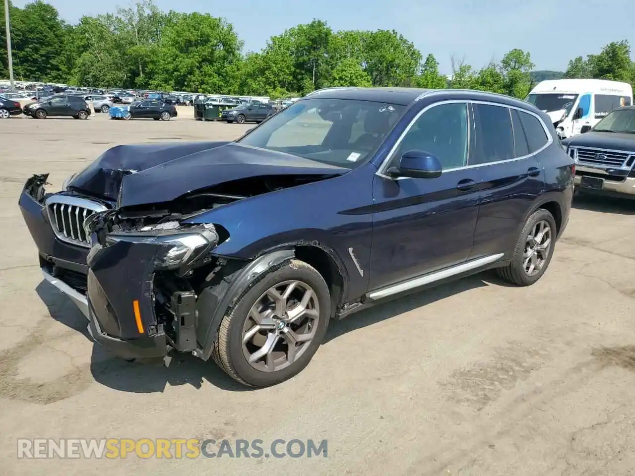 1 Photograph of a damaged car 5UX53DP00N9L91453 BMW X3 2022
