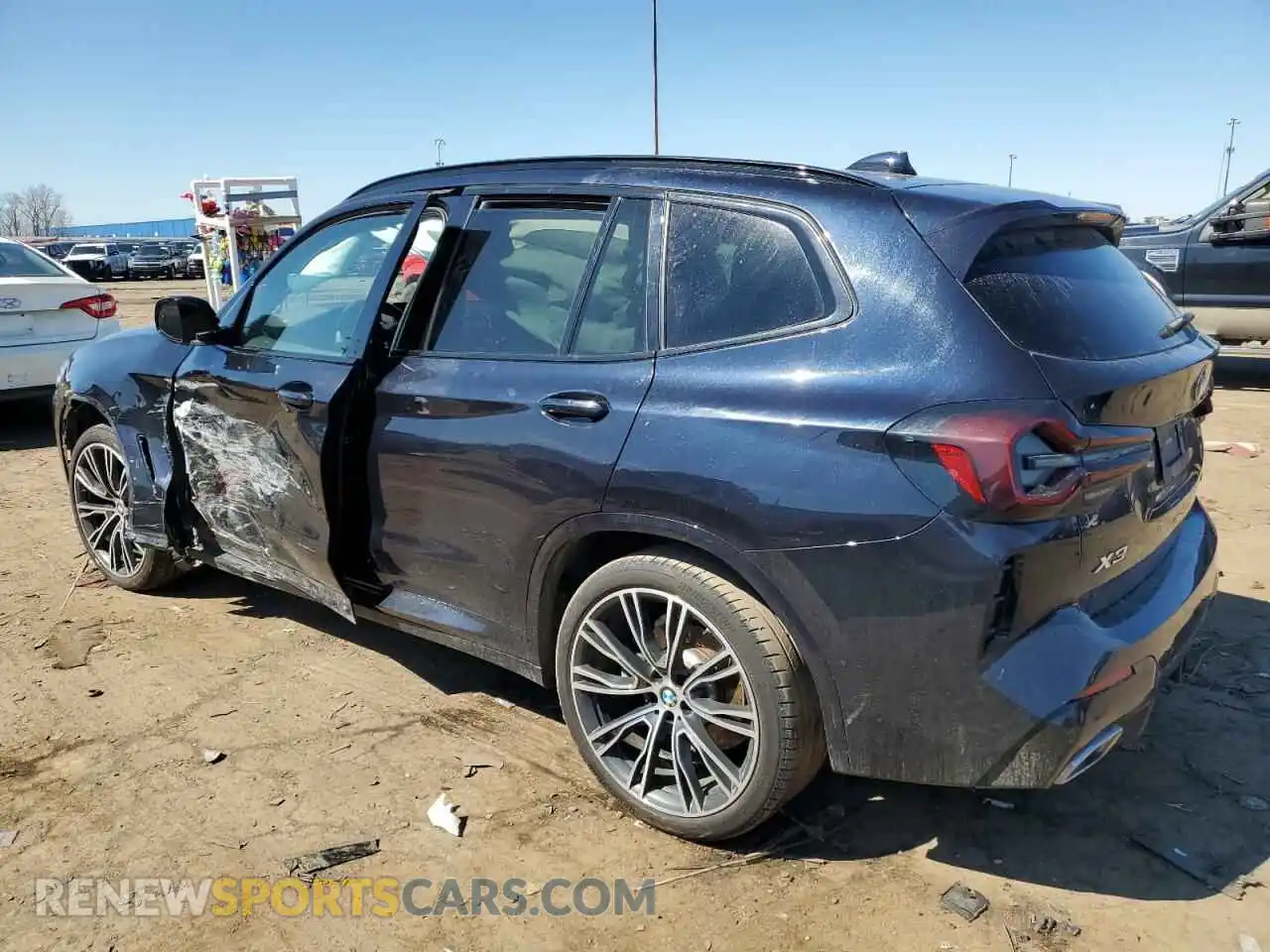 2 Photograph of a damaged car 5UX53DP00N9M00720 BMW X3 2022