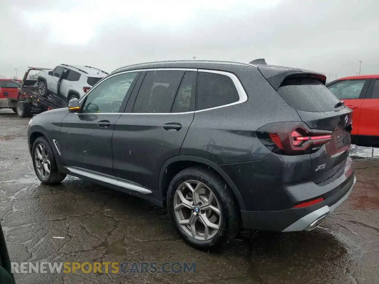 2 Photograph of a damaged car 5UX53DP03N9J00296 BMW X3 2022