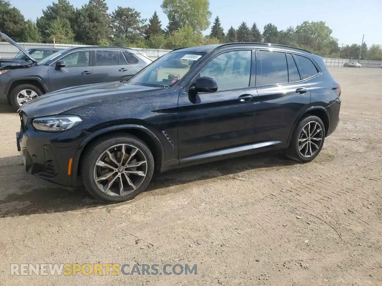 1 Photograph of a damaged car 5UX53DP03N9K60937 BMW X3 2022