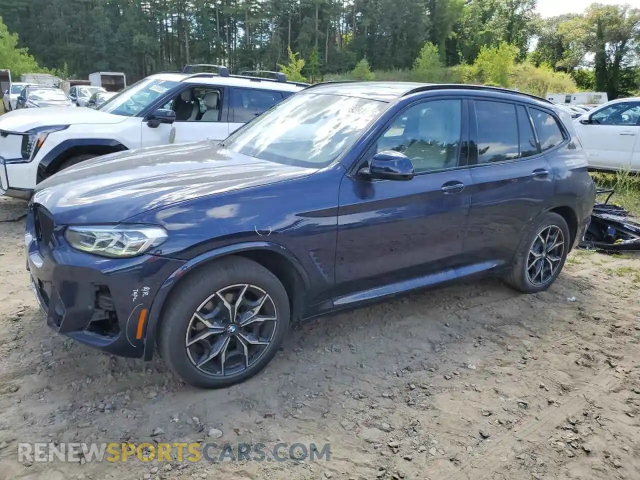 1 Photograph of a damaged car 5UX53DP04N9J05121 BMW X3 2022