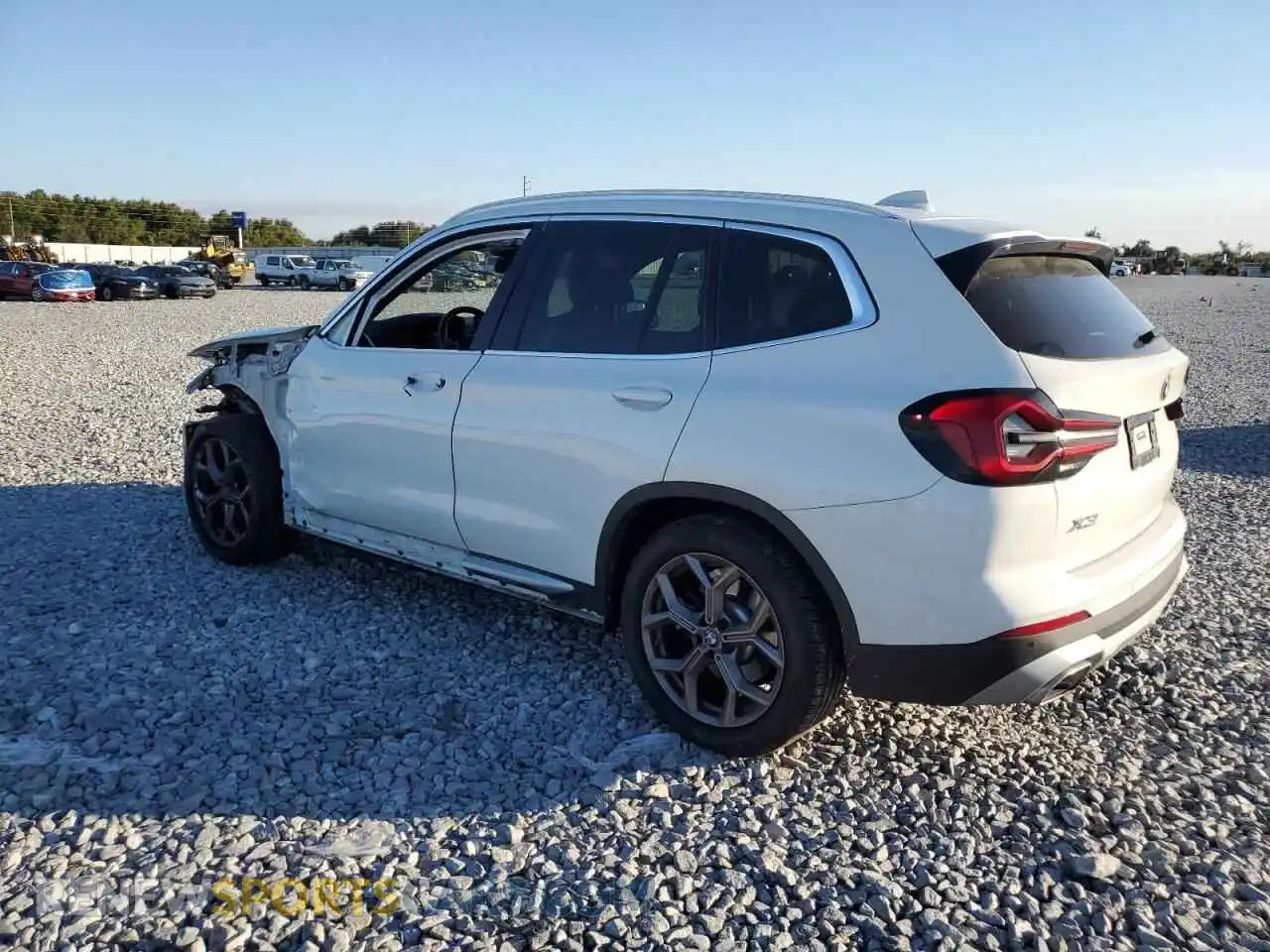 2 Photograph of a damaged car 5UX53DP04N9K96975 BMW X3 2022