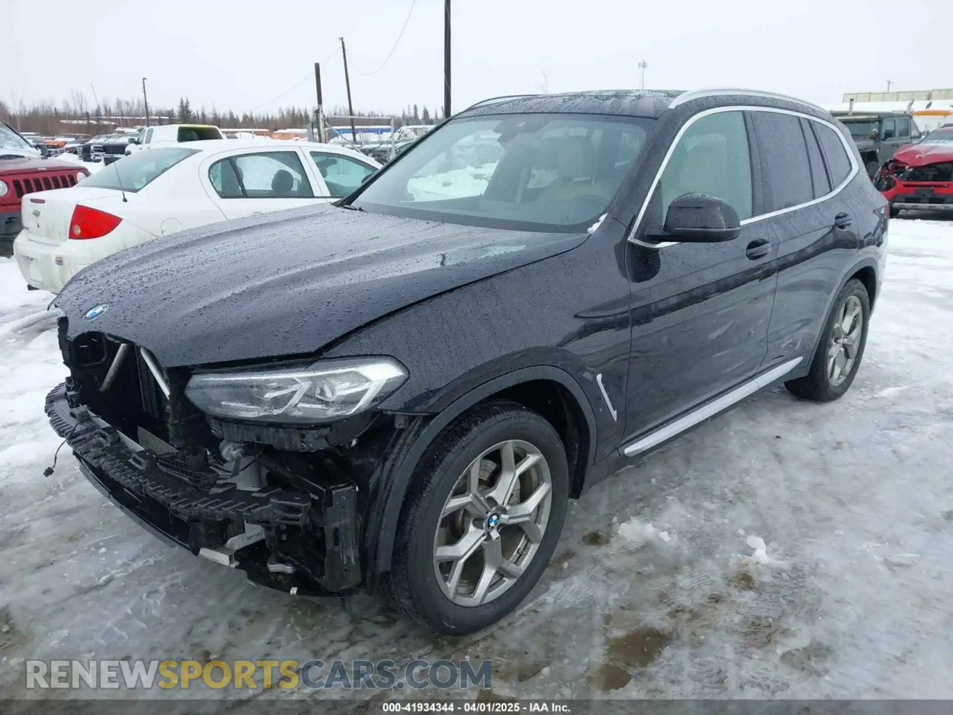 2 Photograph of a damaged car 5UX53DP04N9M93225 BMW X3 2022