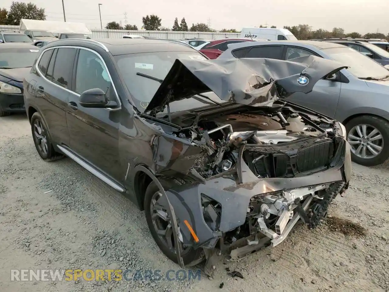 1 Photograph of a damaged car 5UX53DP05N9J71760 BMW X3 2022