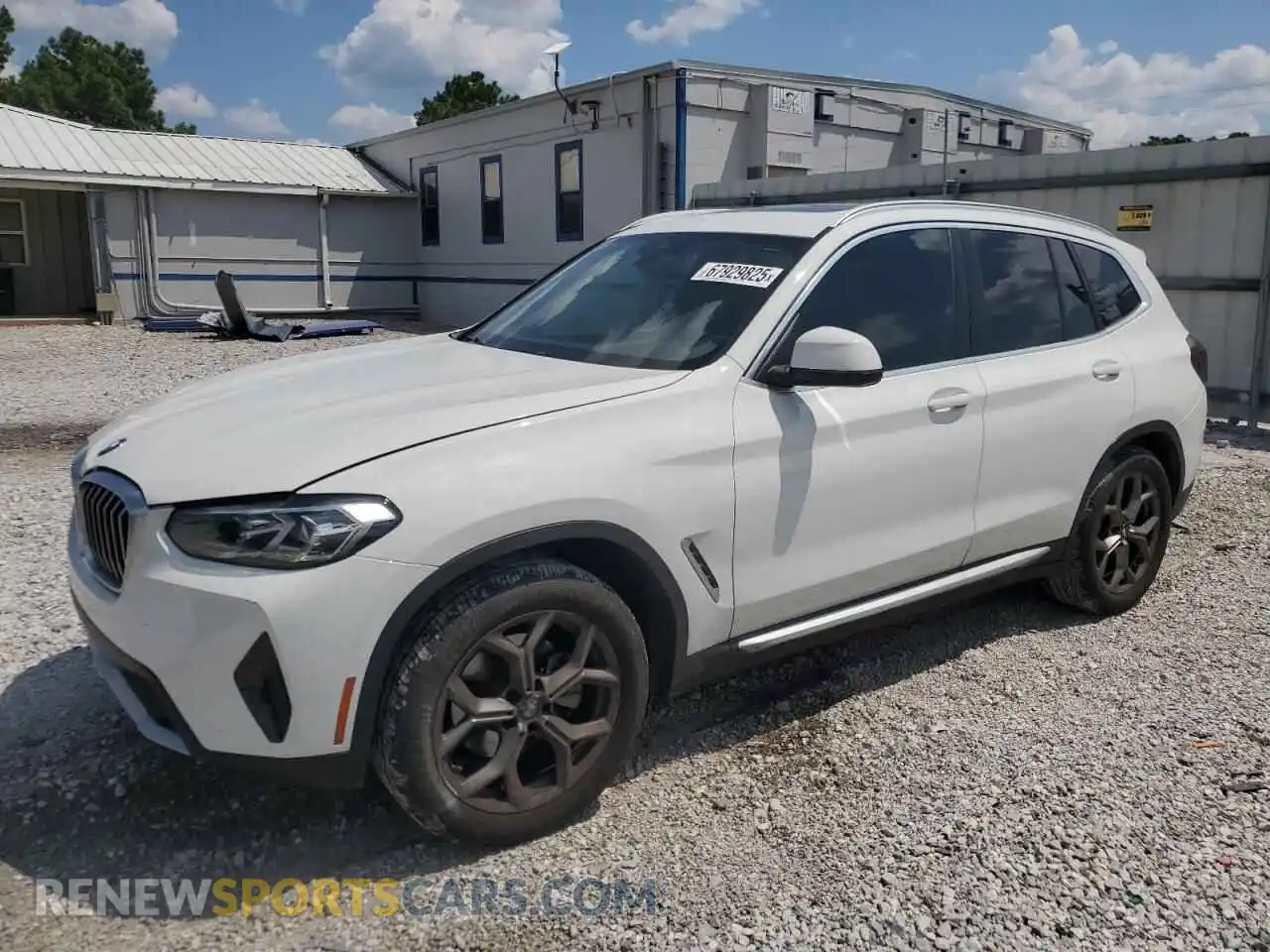 1 Photograph of a damaged car 5UX53DP05N9L79752 BMW X3 2022
