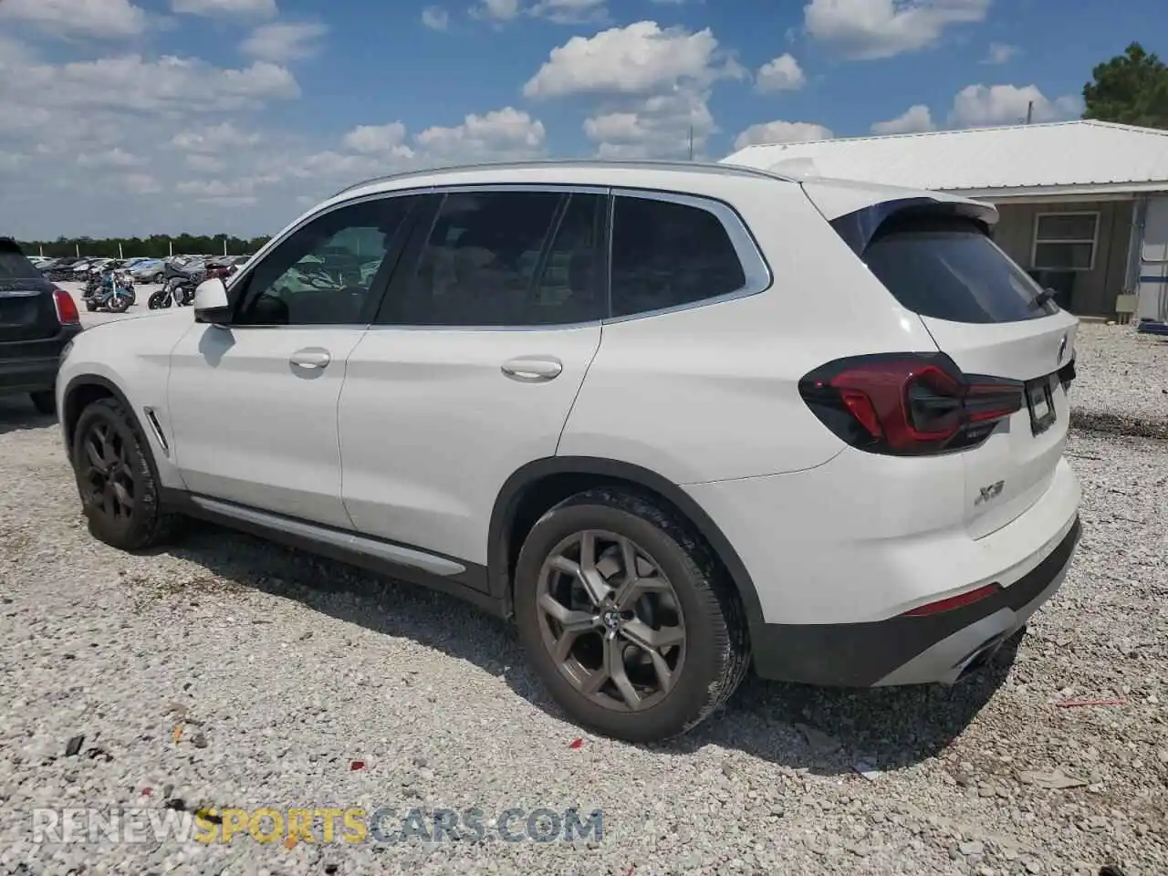 2 Photograph of a damaged car 5UX53DP05N9L79752 BMW X3 2022