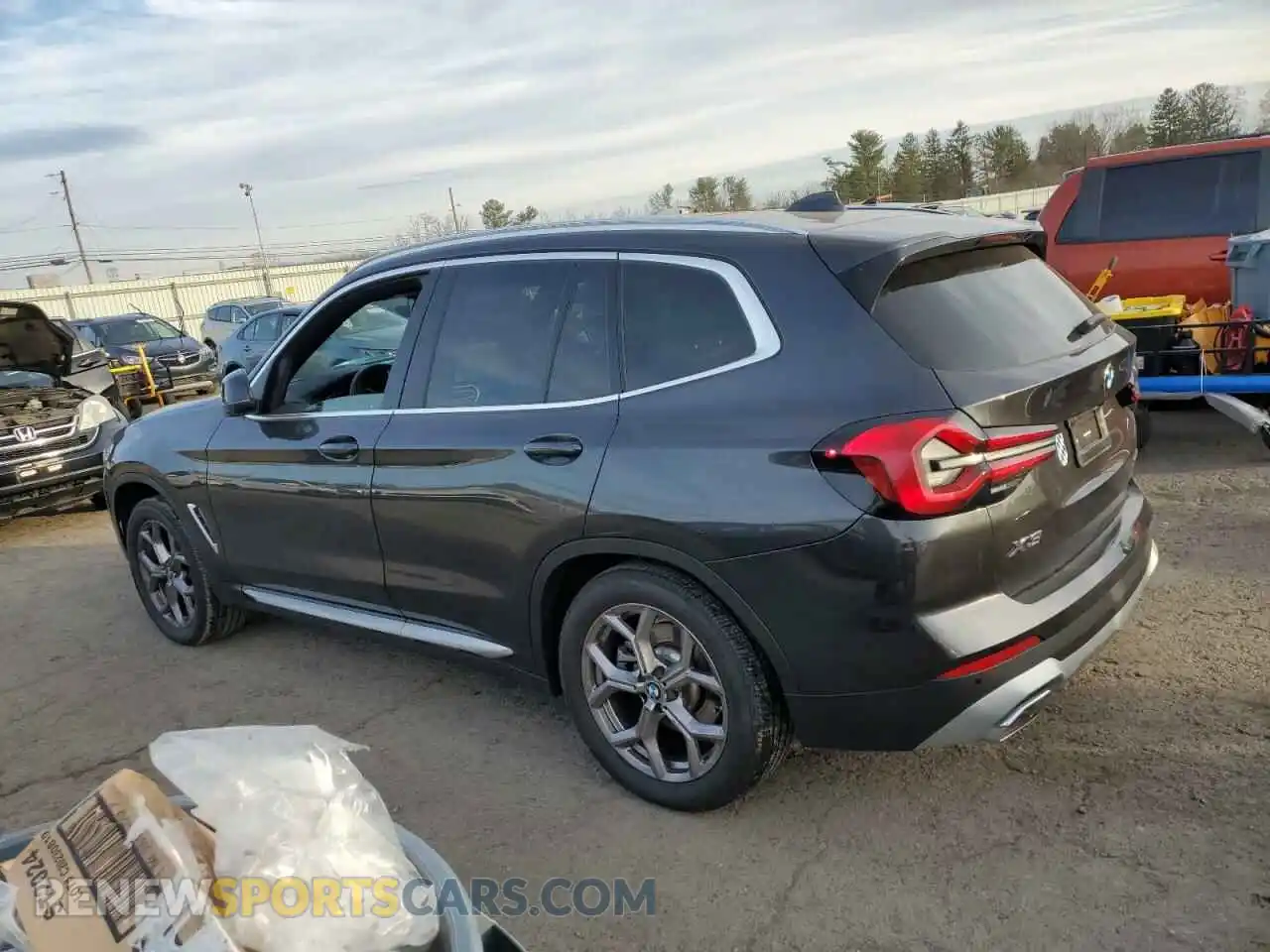 2 Photograph of a damaged car 5UX53DP05N9M63148 BMW X3 2022