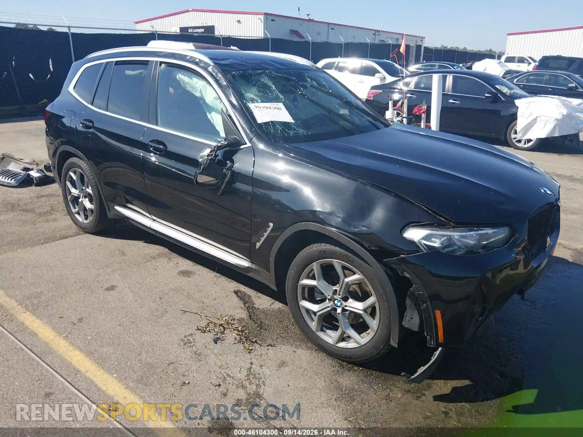 1 Photograph of a damaged car 5UX53DP06N9J15410 BMW X3 2022