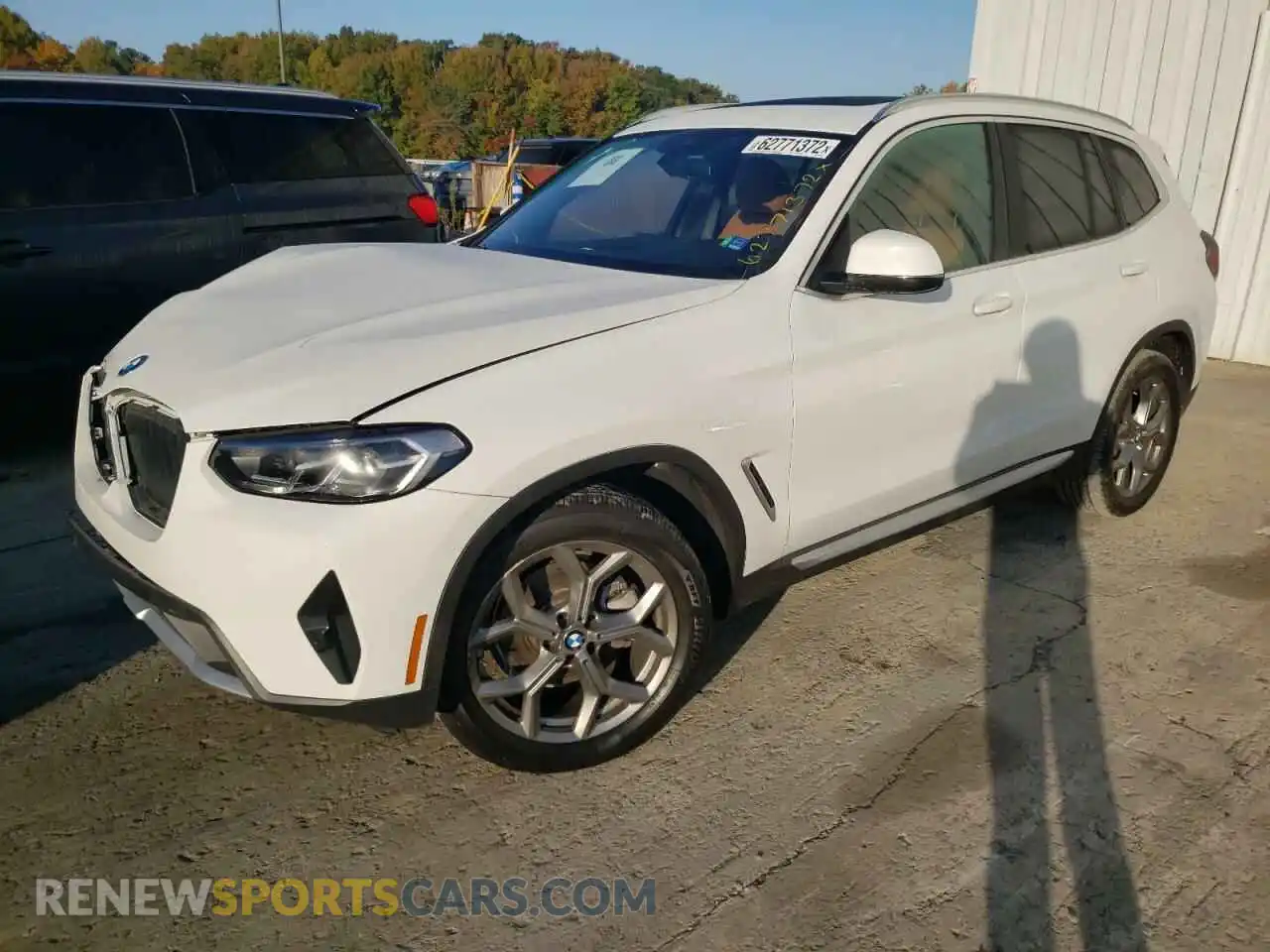 2 Photograph of a damaged car 5UX53DP06N9M07235 BMW X3 2022