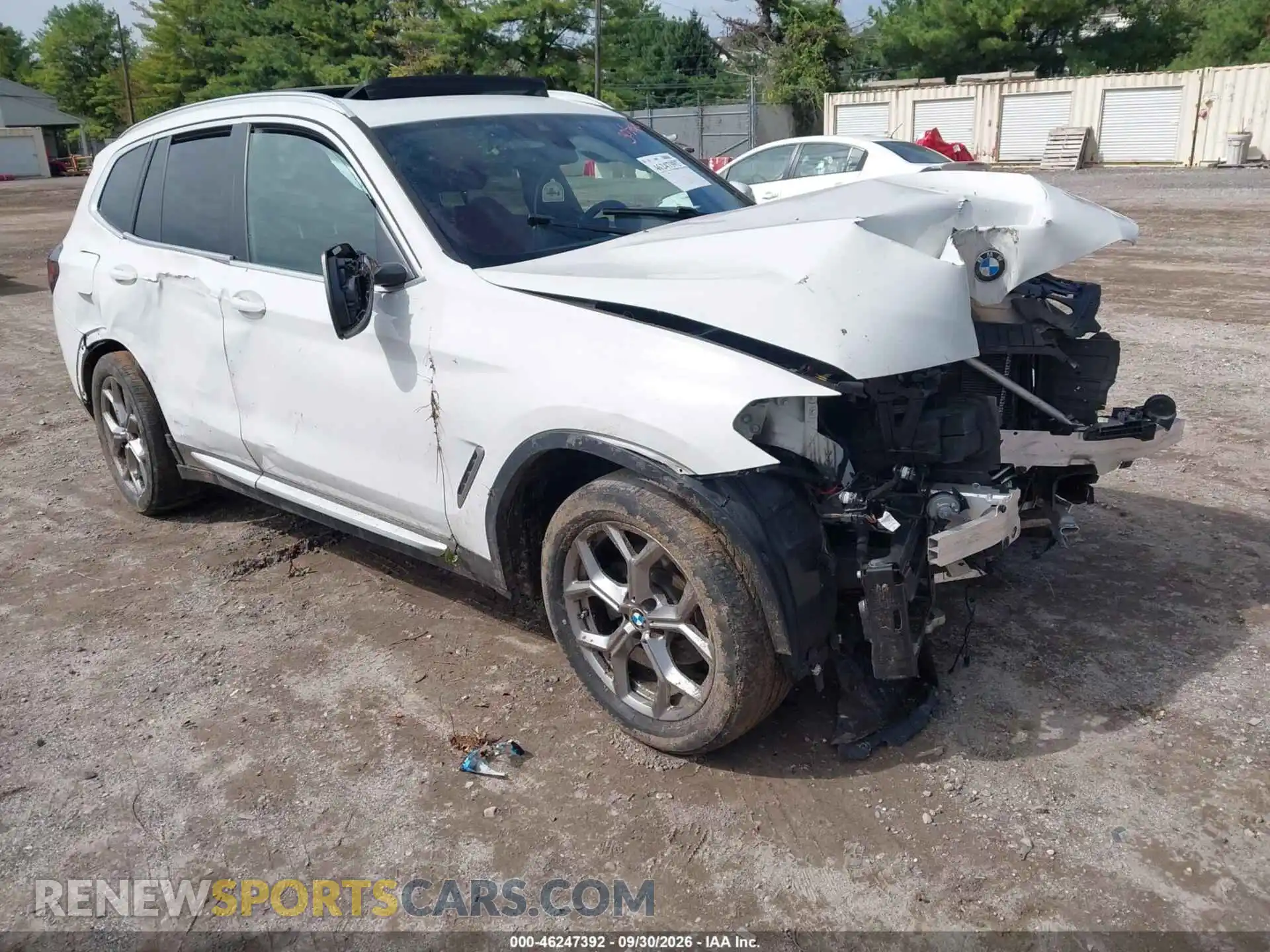 1 Photograph of a damaged car 5UX53DP06N9N10493 BMW X3 2022