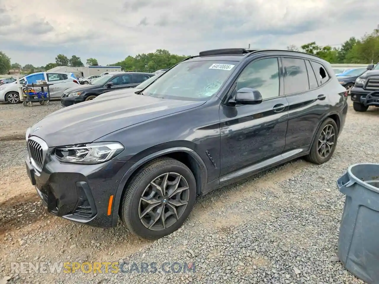 1 Photograph of a damaged car 5UX53DP06N9N12101 BMW X3 2022
