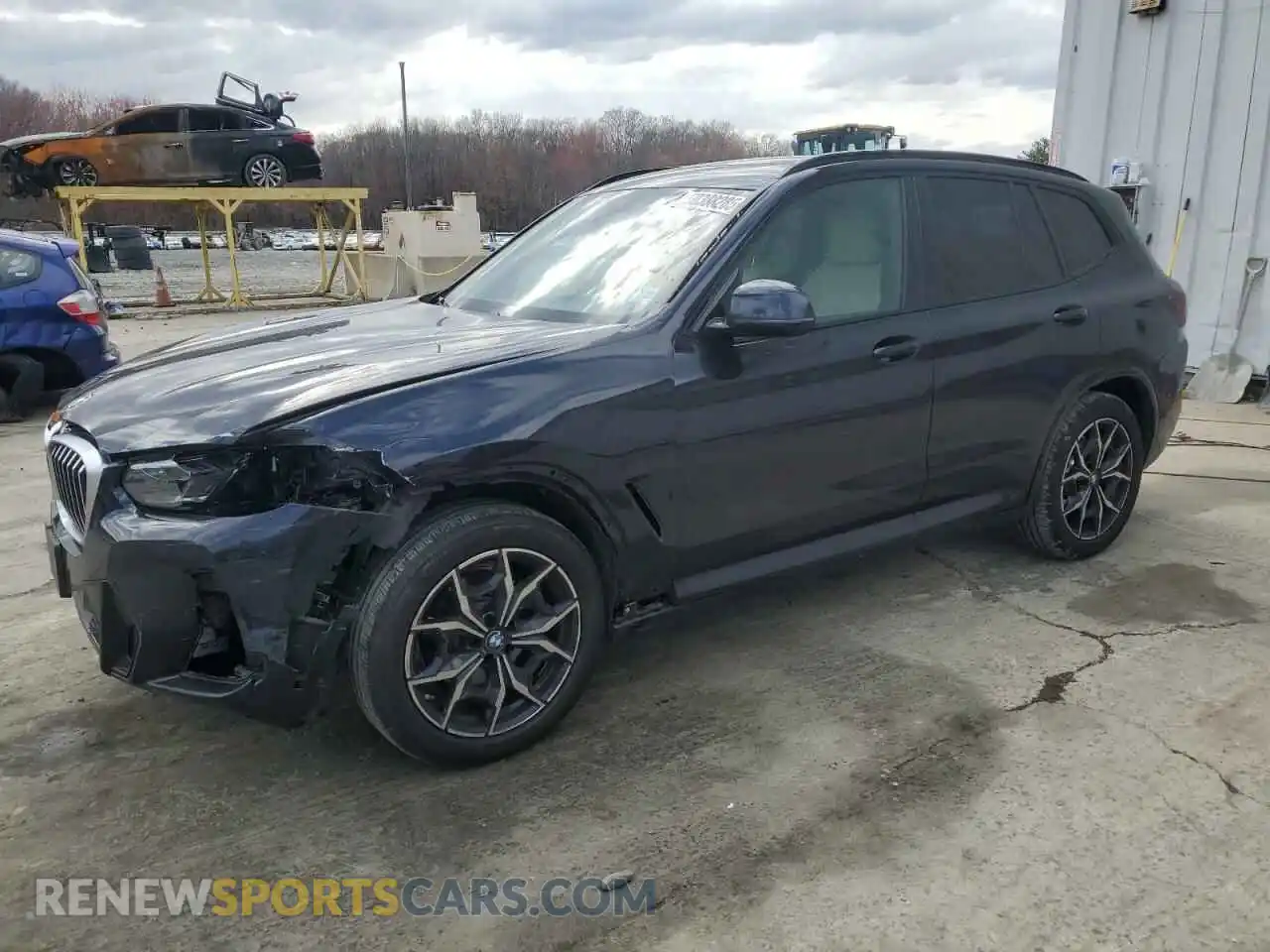 1 Photograph of a damaged car 5UX53DP06N9N20831 BMW X3 2022