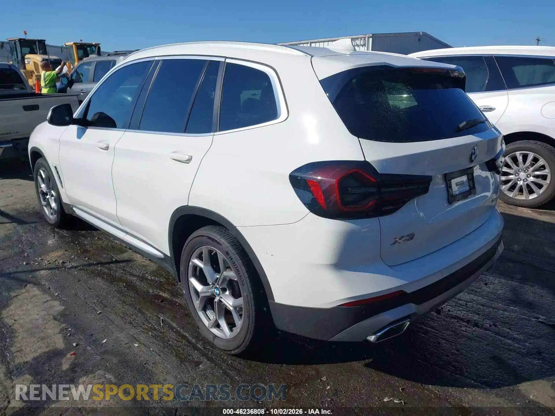 3 Photograph of a damaged car 5UX53DP07N9J31616 BMW X3 2022