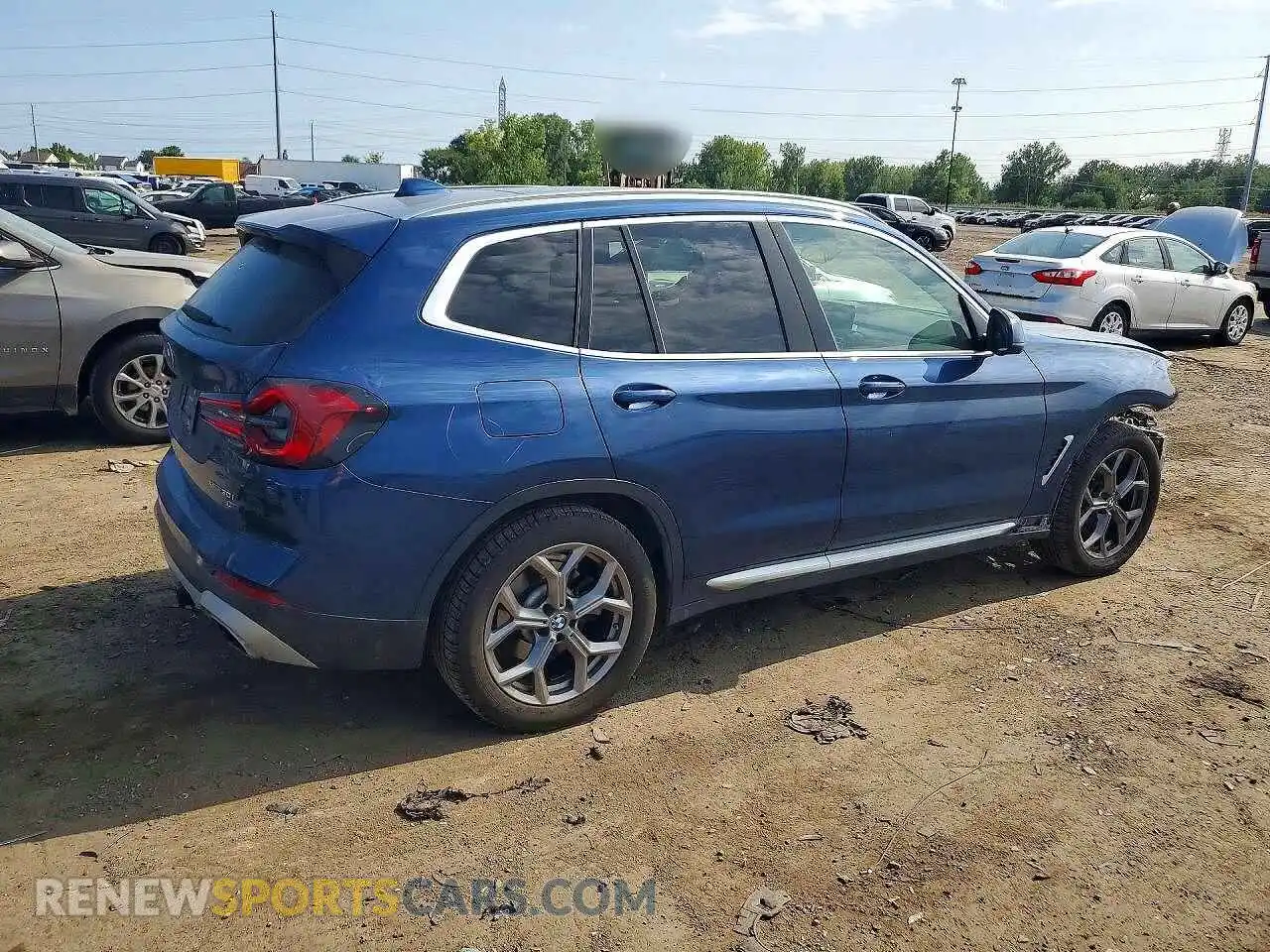 3 Photograph of a damaged car 5UX53DP07N9K99305 BMW X3 2022
