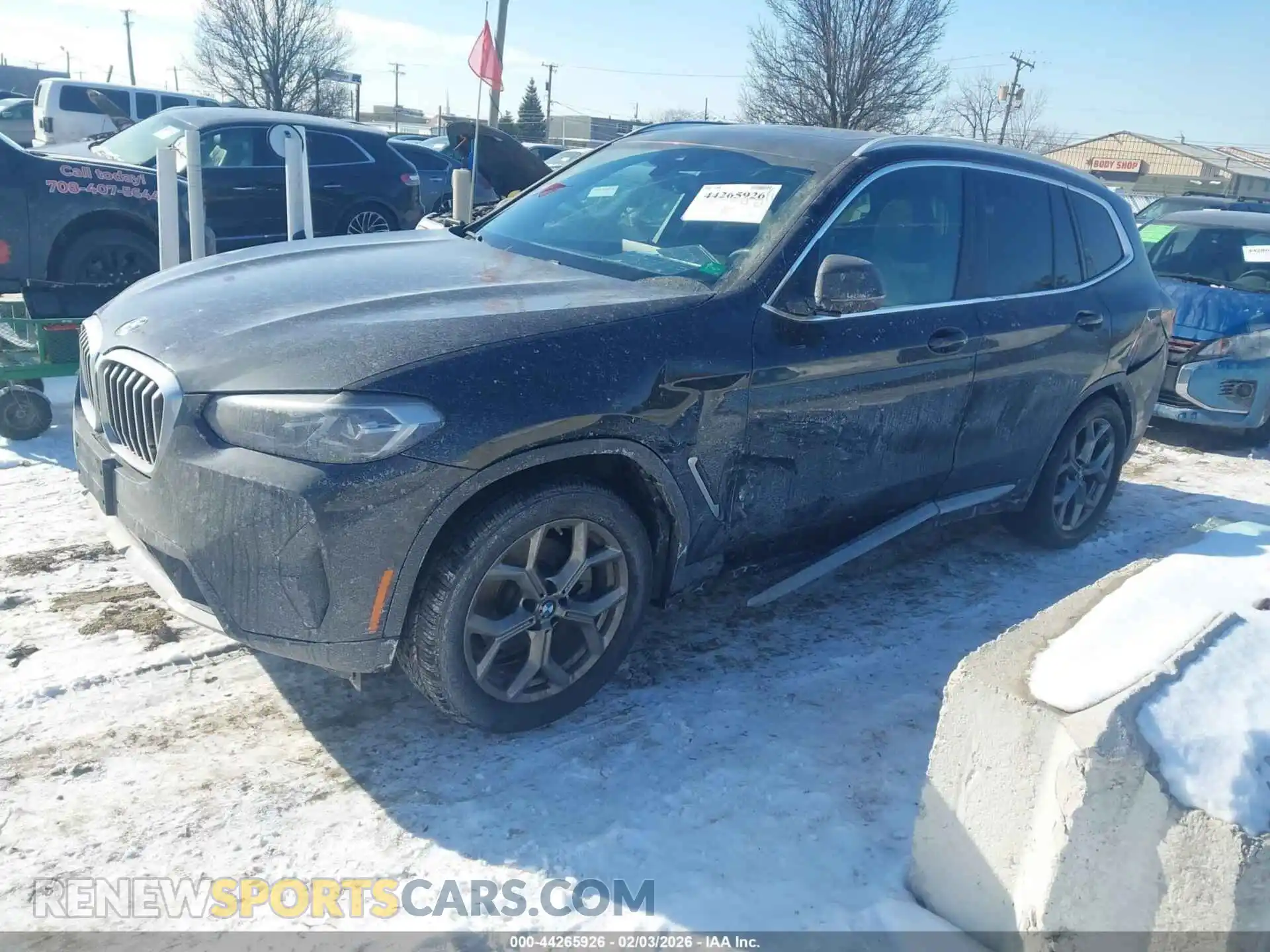 2 Photograph of a damaged car 5UX53DP07N9N10549 BMW X3 2022