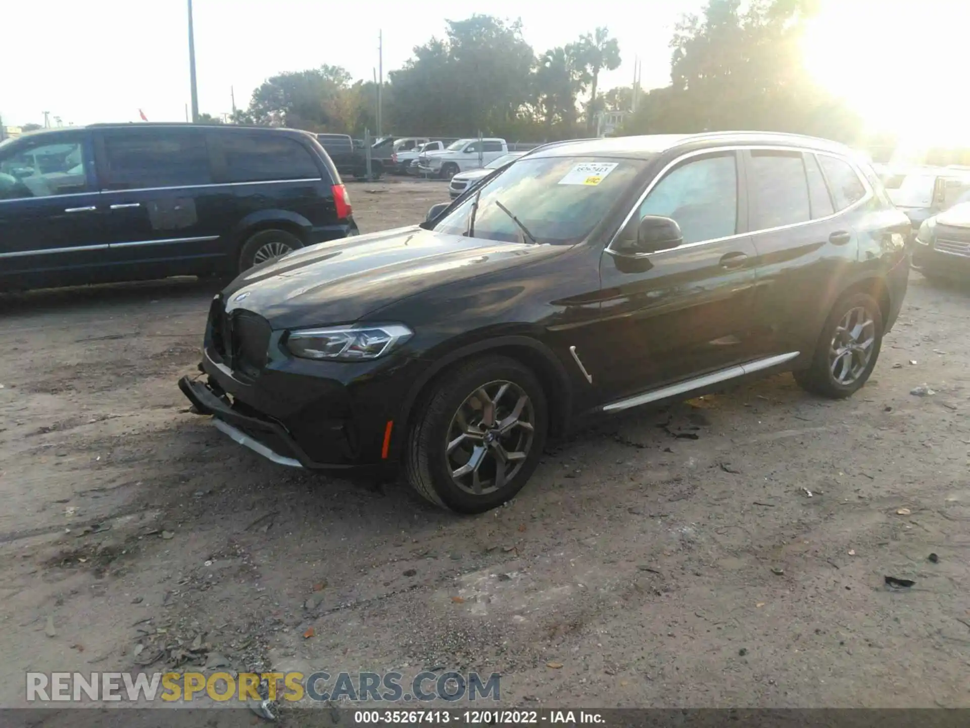 2 Photograph of a damaged car 5UX53DP08N9J37330 BMW X3 2022