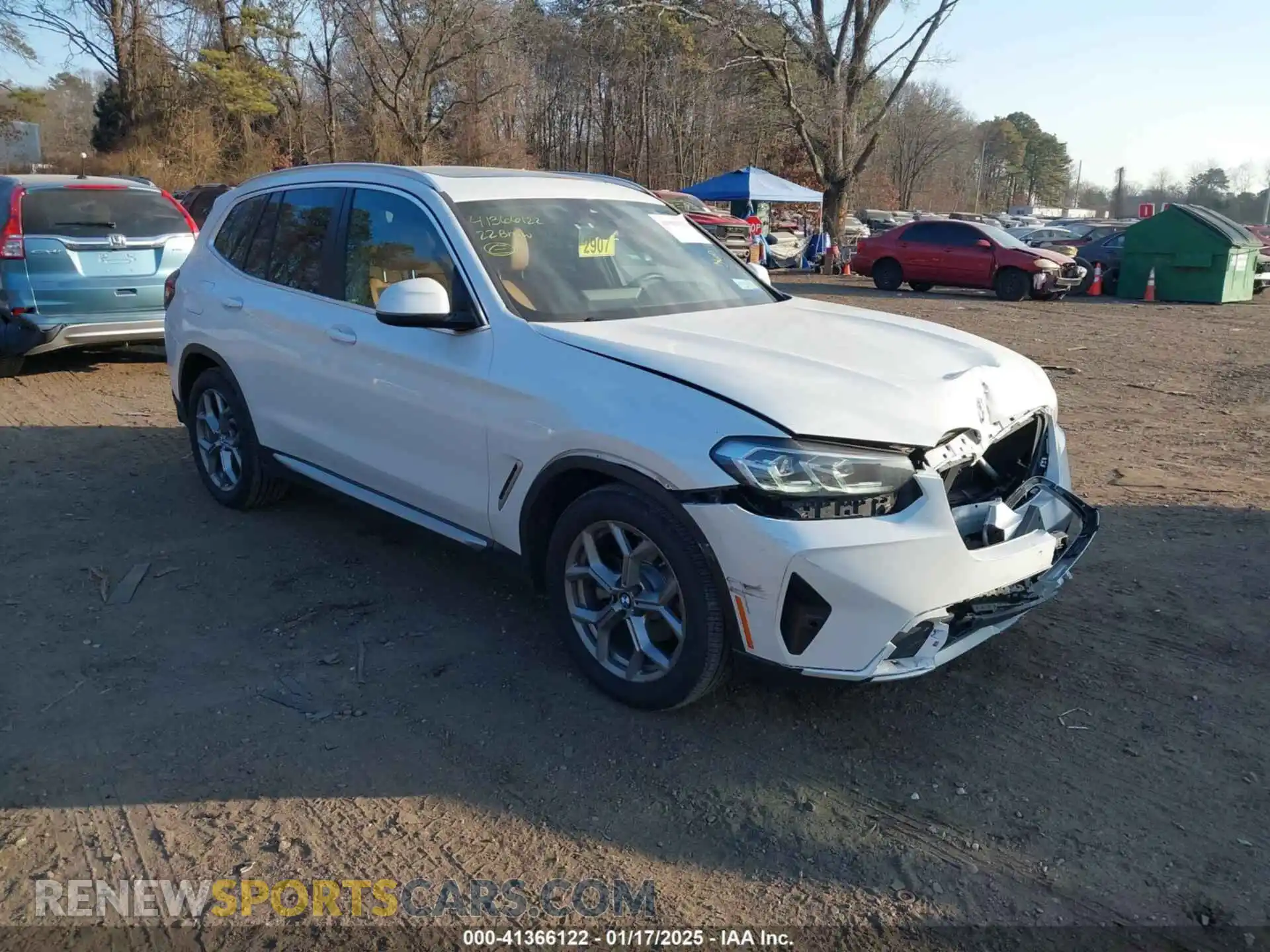 1 Photograph of a damaged car 5UX53DP08N9K35631 BMW X3 2022