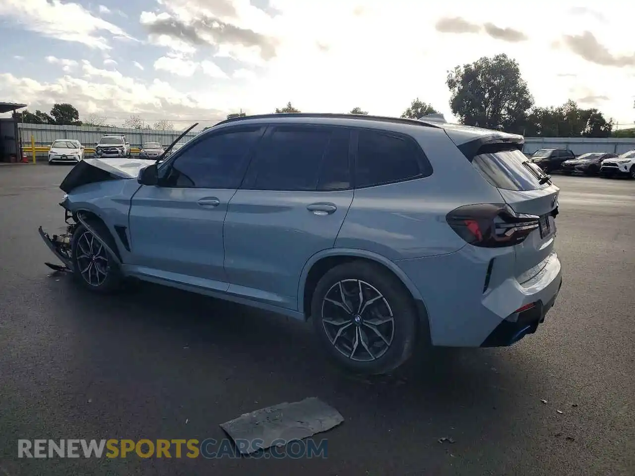 2 Фотография поврежденного автомобиля 5UX53DP08N9L93273 BMW X3 2022