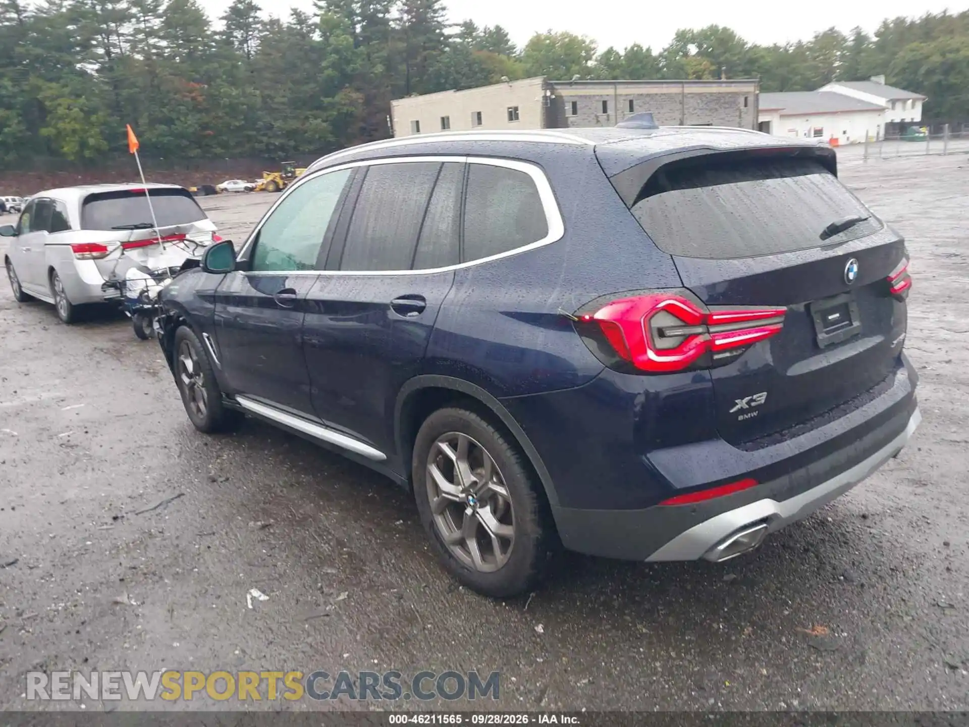 3 Photograph of a damaged car 5UX53DP08N9M93678 BMW X3 2022