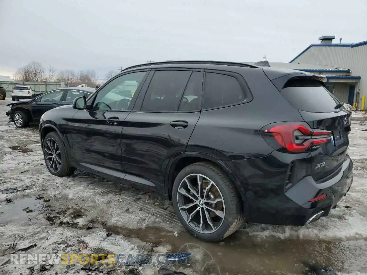 2 Photograph of a damaged car 5UX53DP09N9K43964 BMW X3 2022