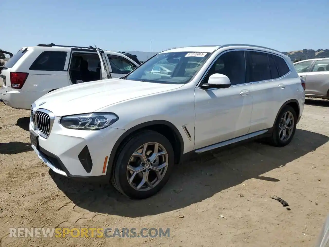 1 Photograph of a damaged car 5UX53DP09N9K79735 BMW X3 2022
