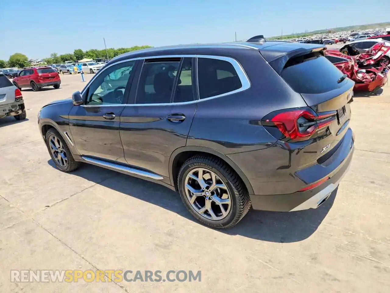 2 Фотография поврежденного автомобиля 5UX53DP09N9L62842 BMW X3 2022