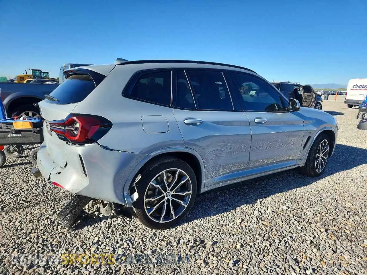 3 Photograph of a damaged car 5UX53DP09N9M63492 BMW X3 2022