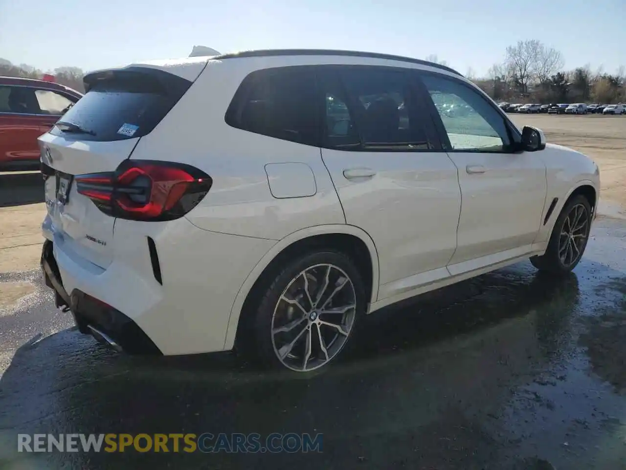 3 Photograph of a damaged car 5UX53DP0XN9M46412 BMW X3 2022