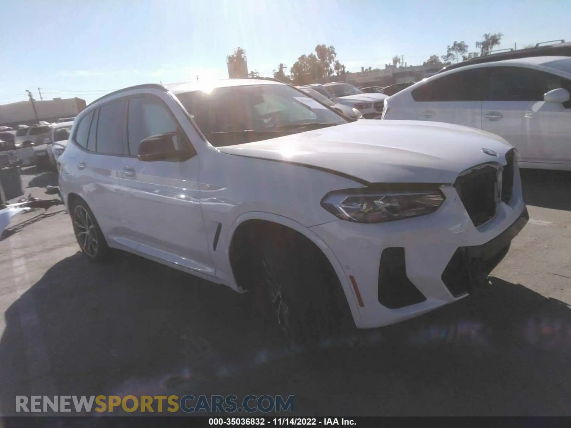 1 Photograph of a damaged car 5UX83DP00N9K25947 BMW X3 2022