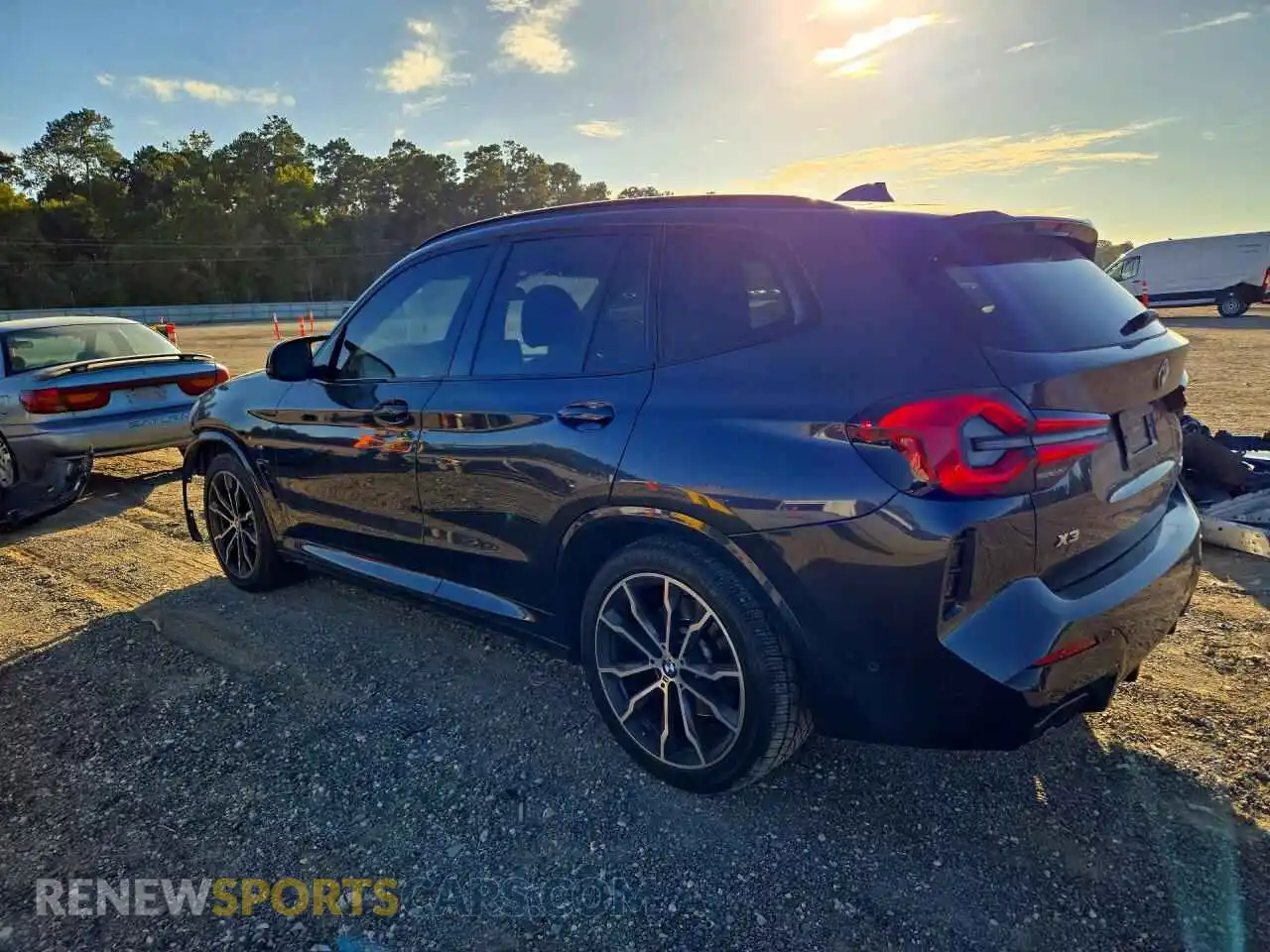2 Photograph of a damaged car 5UX83DP03N9J11263 BMW X3 2022