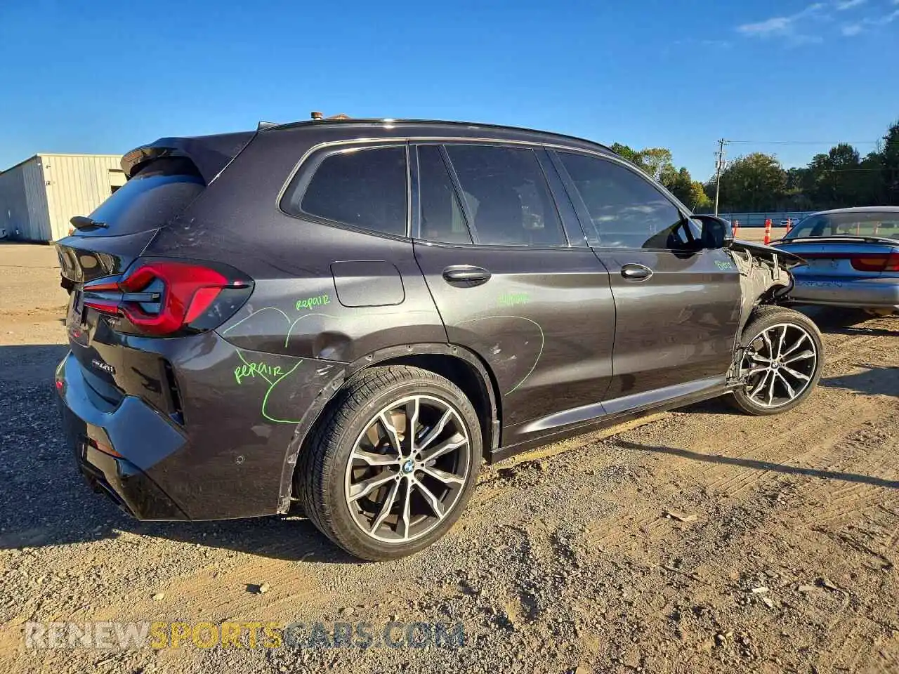 3 Photograph of a damaged car 5UX83DP03N9J11263 BMW X3 2022