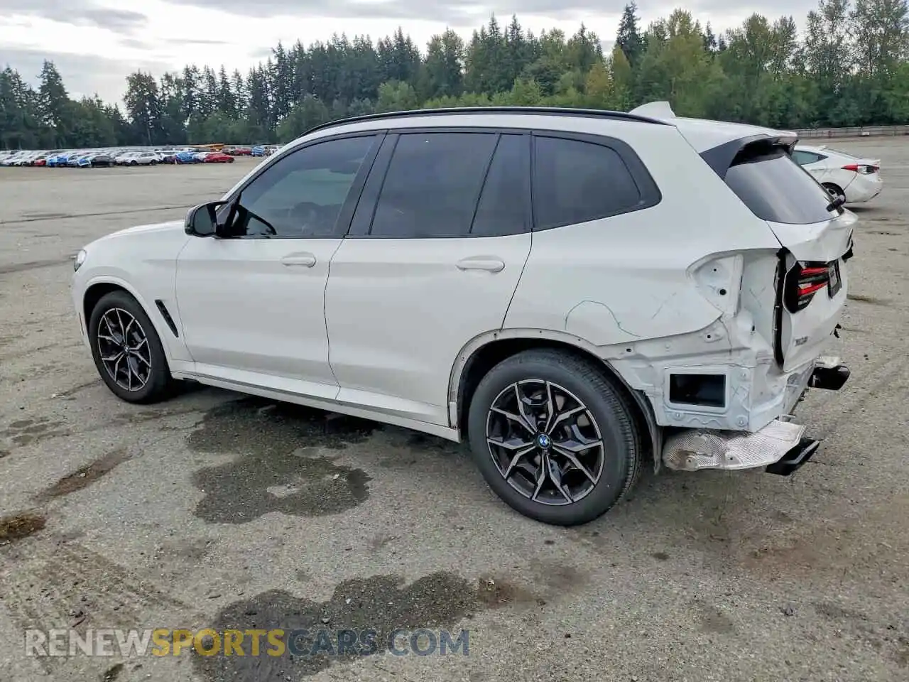 2 Фотография поврежденного автомобиля 5UX83DP03N9L69976 BMW X3 2022