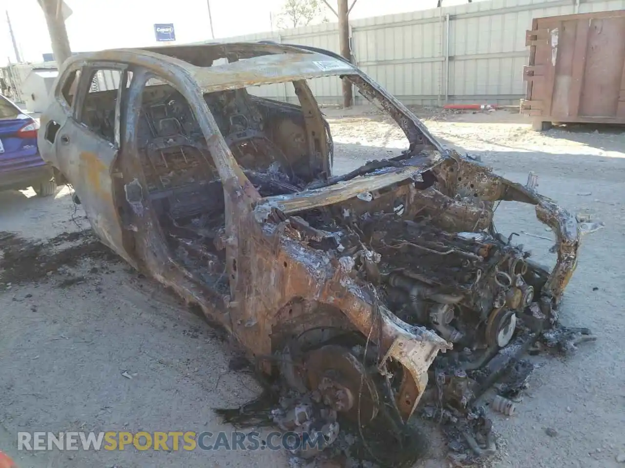 1 Photograph of a damaged car 5UX83DP05N9N40274 BMW X3 2022
