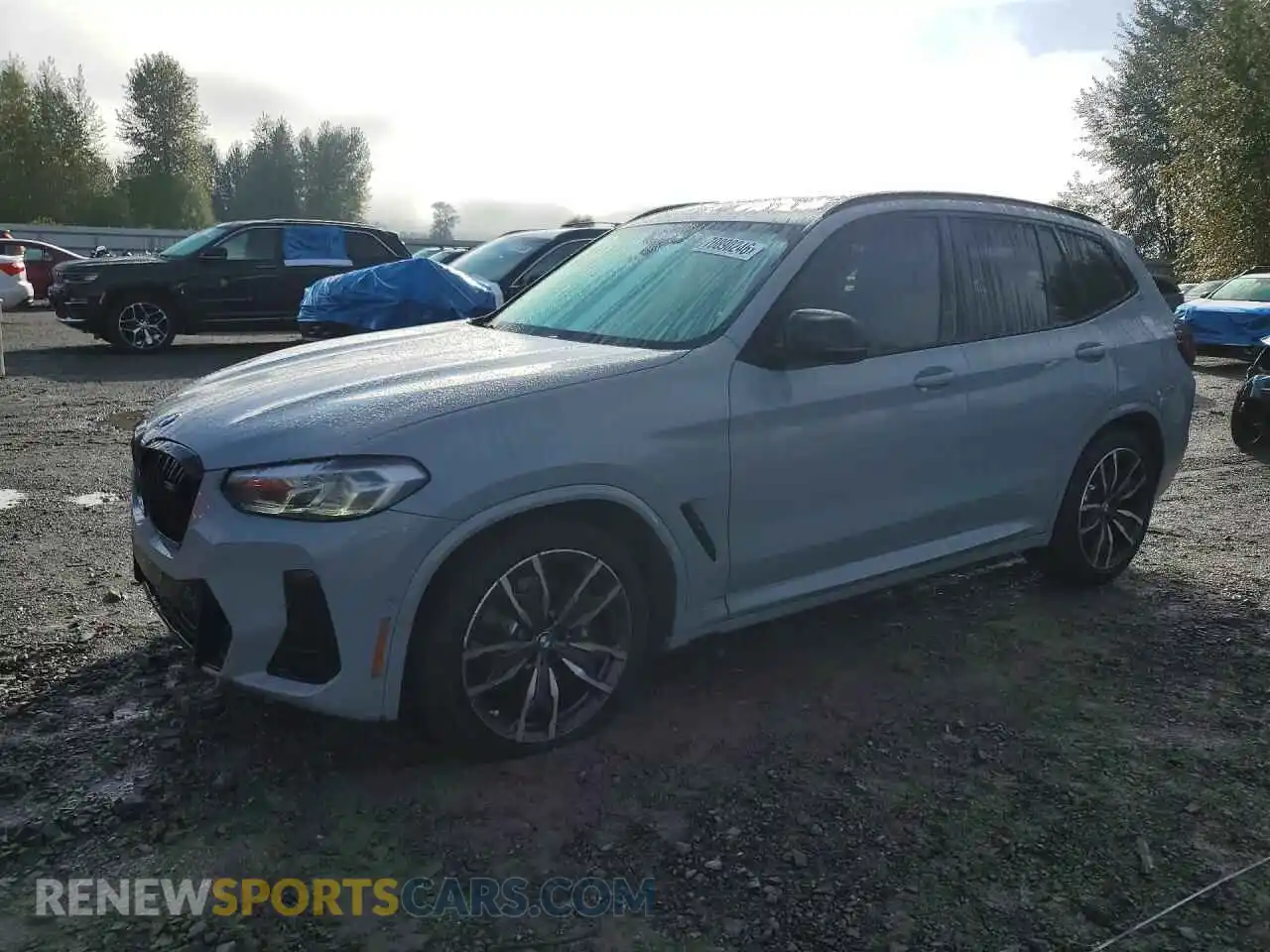 1 Photograph of a damaged car 5UX83DP09N9K81921 BMW X3 2022