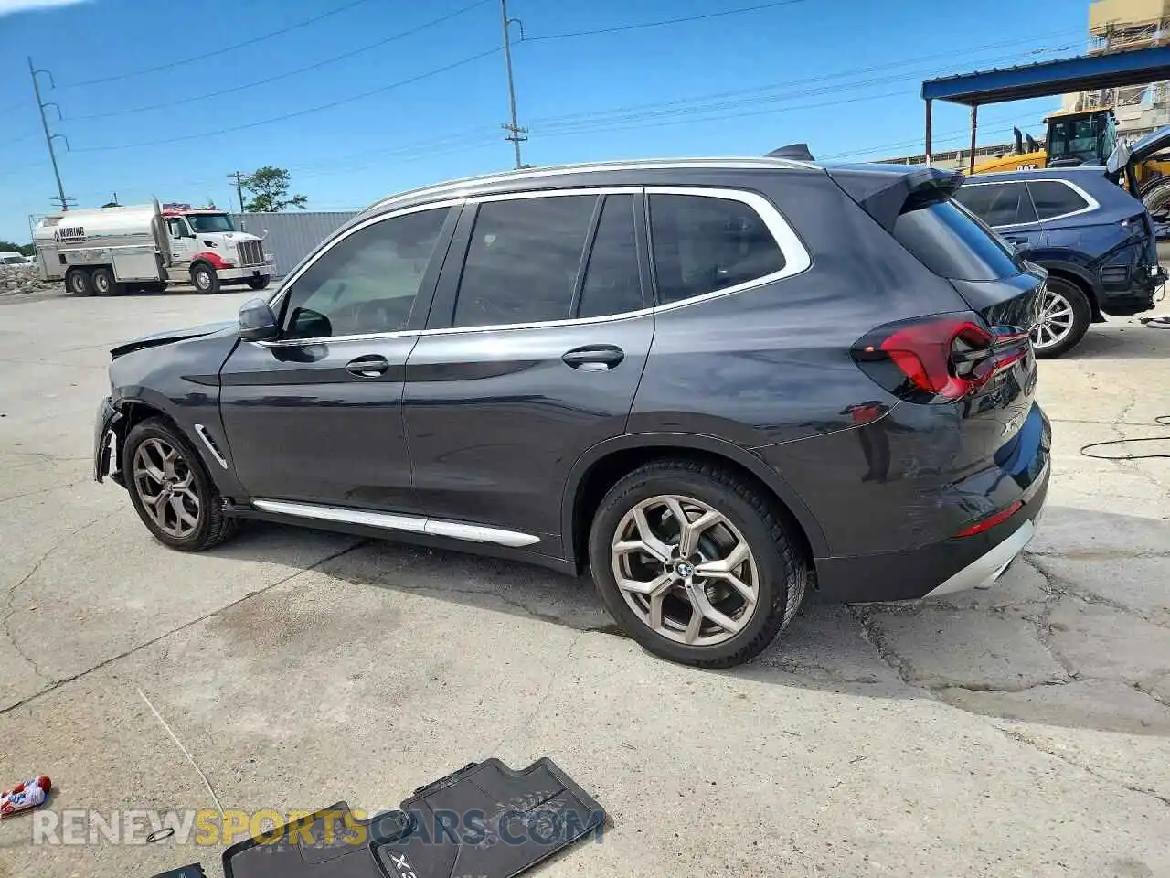 2 Photograph of a damaged car WBX47DP01NN187577 BMW X3 2022