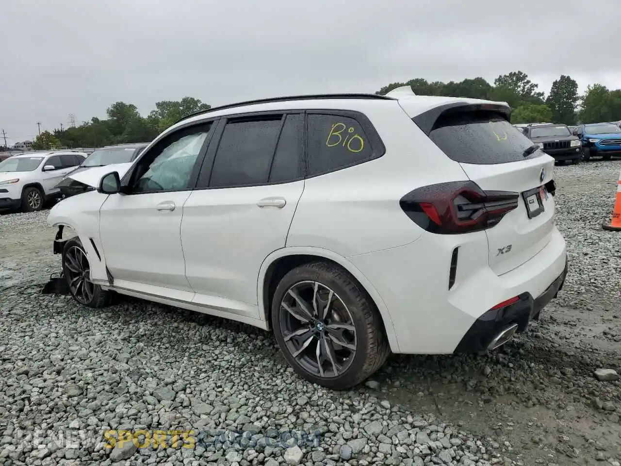 2 Photograph of a damaged car WBX47DP02NN142115 BMW X3 2022