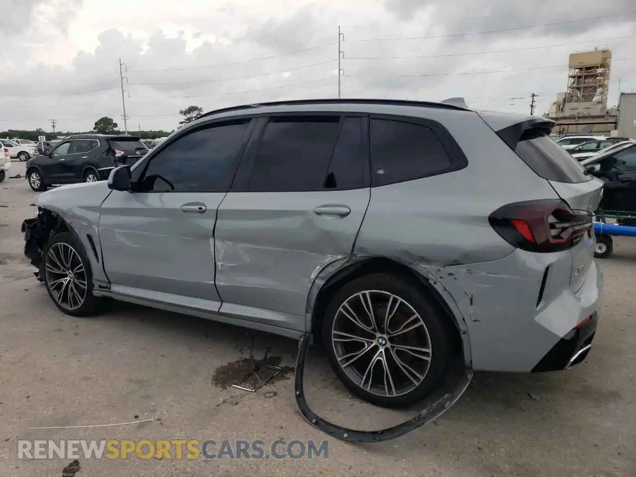 2 Photograph of a damaged car WBX47DP02NN157441 BMW X3 2022