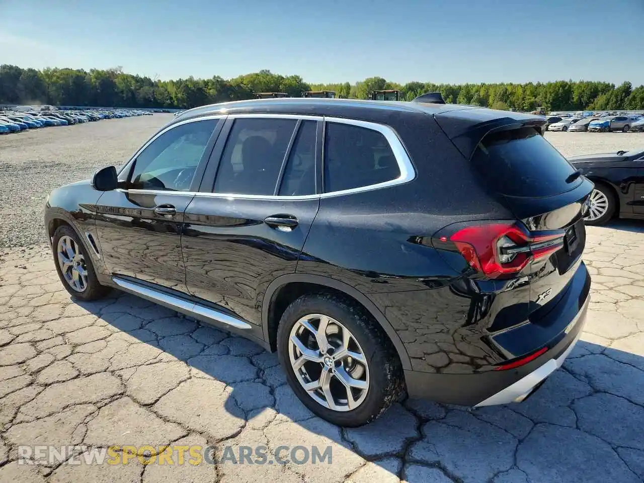 2 Photograph of a damaged car WBX47DP02NN182176 BMW X3 2022