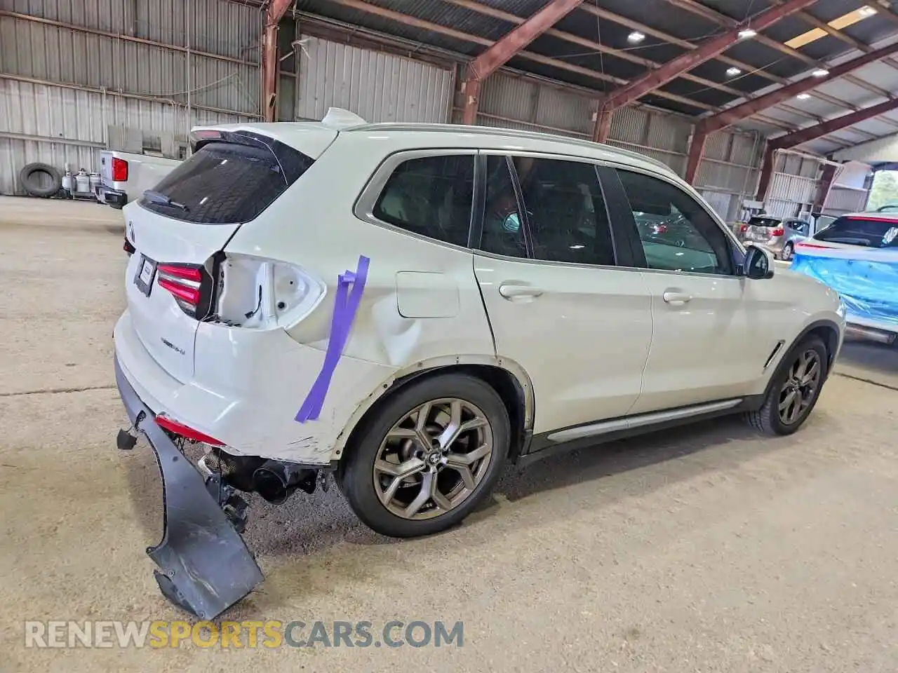 3 Photograph of a damaged car WBX47DP07NN174526 BMW X3 2022