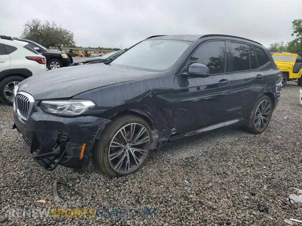 1 Photograph of a damaged car WBX57DP02NN179282 BMW X3 2022
